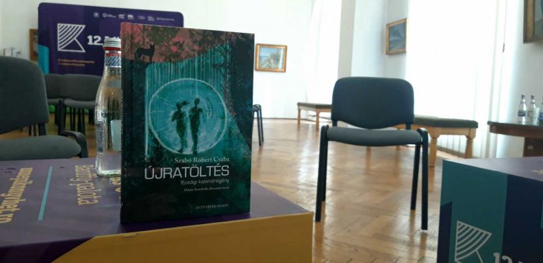 A gamerek világába kalauzol Szabó Róbert Csaba Újratöltés című regényében